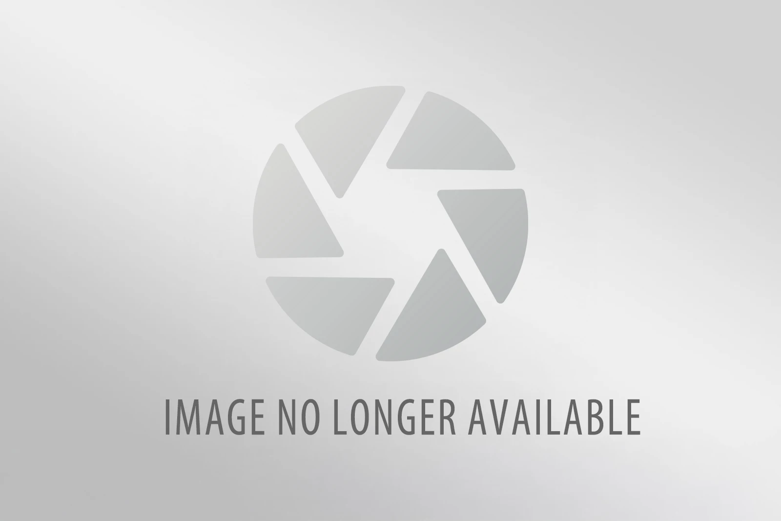 2125942630_7587c43b9b_t