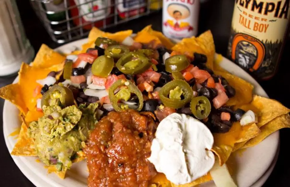 The 5 Point Cafe nachos