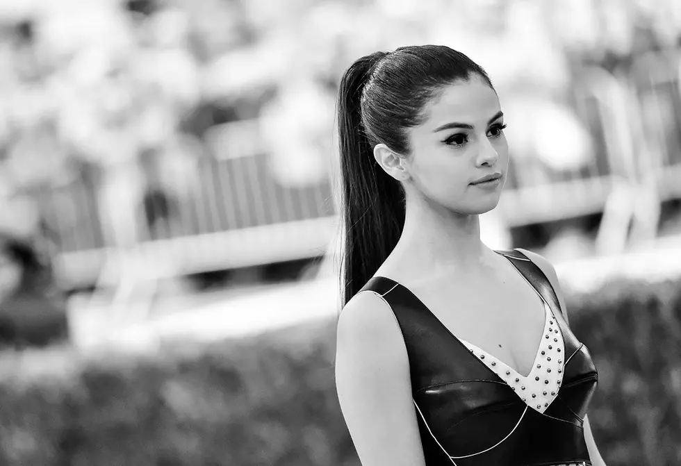 Selena Gomez Previews New Track During ‘Revival World Tour’ Launch