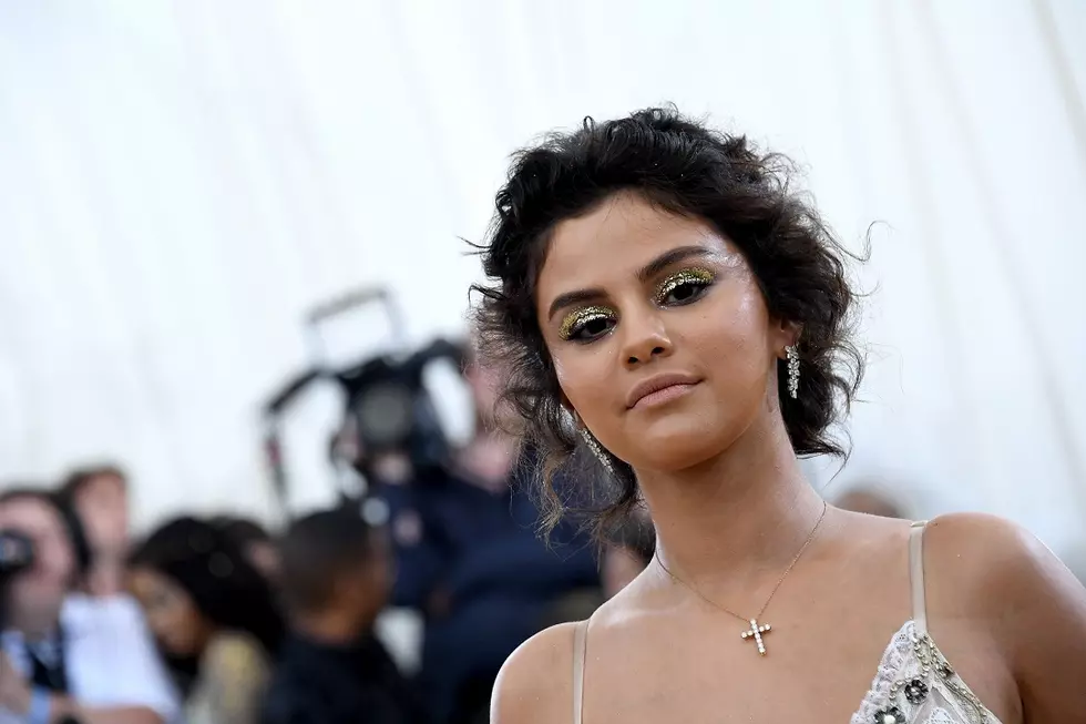 Selena Gomez Pokes Fun at Questionable Met Gala Tan