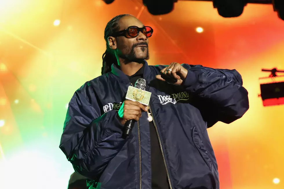 Why does Snoop Dogg Carry an Umbrella?